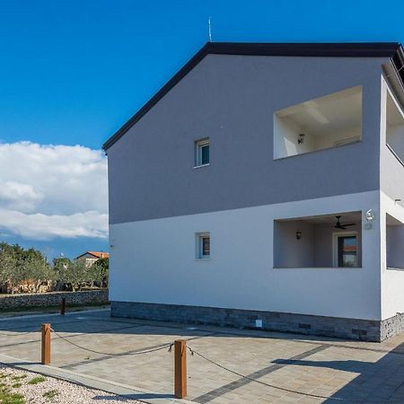 Apartments Pejakovic Вир Екстер'єр фото