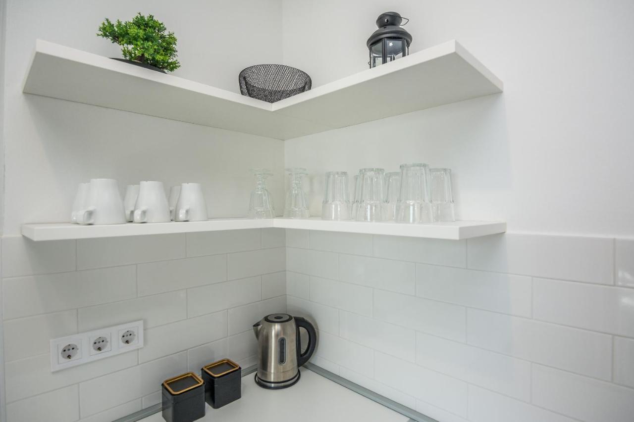 Apartments Pejakovic Вир Екстер'єр фото